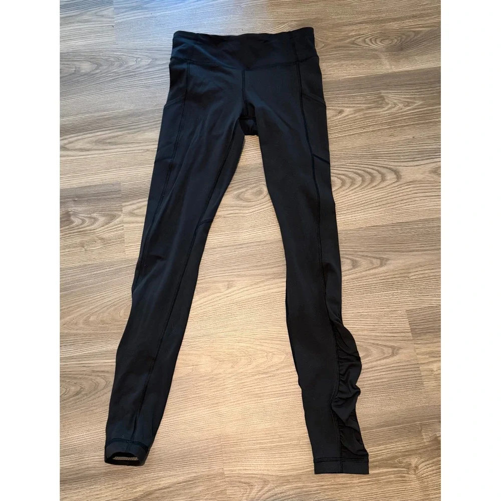 Lululemon Black Luxtreme Running Leggings Side Pockets Ruched Ankle Size 4